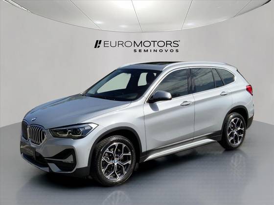 BMW X1 2.0 16V TURBO ACTIVEFLEX SDRIVE20I X-LINE 4P AUTOMÁTICO BMW X1 2.0 16V TURBO ACTIVEFLEX SDRIVE20I X-LINE 4P AUTOMÁTICO